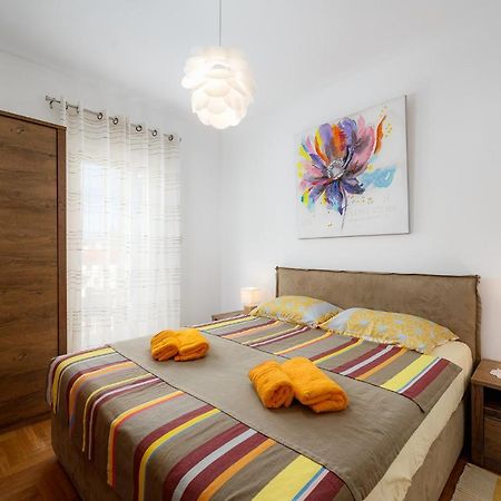 Apartment Ares 13 In Umag Center Esterno foto