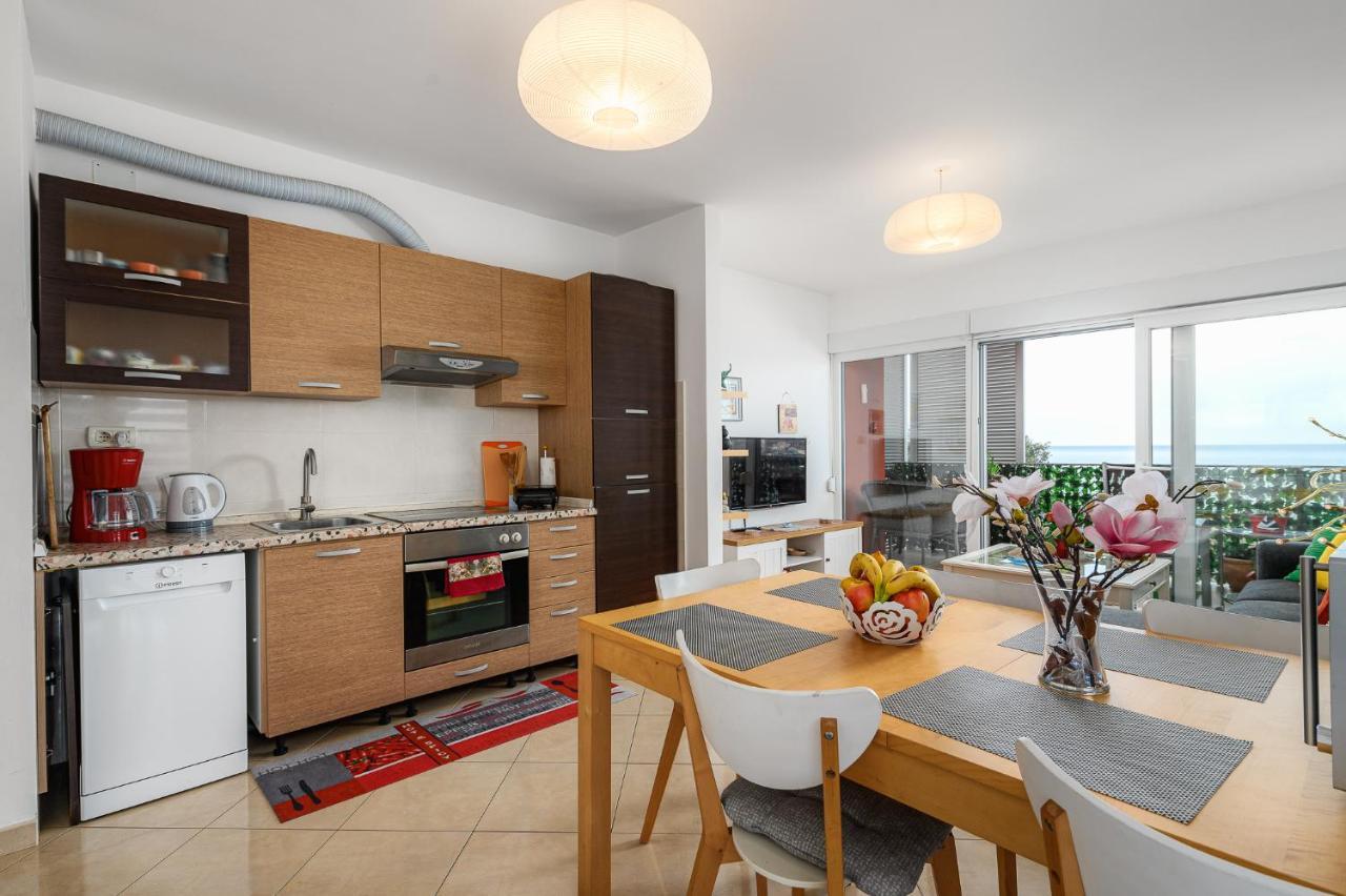 Apartment Ares 13 In Umag Center Esterno foto